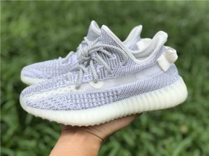 yeezy 350 2018