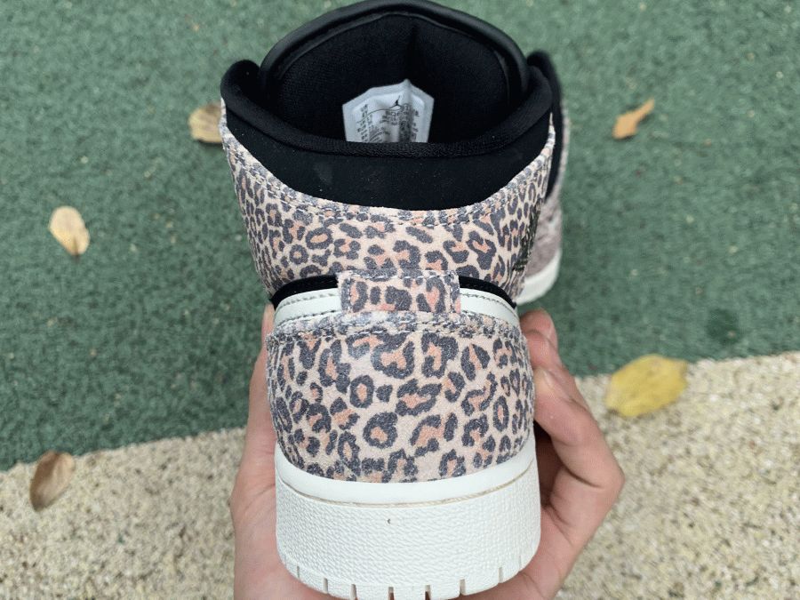 GS Air Jordan 1 Mid SE Cheetah Leopard Black/Pale Ivory Sneaker