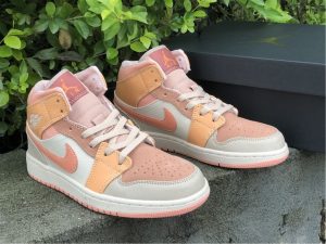 air jordan 1 apricot orange release date